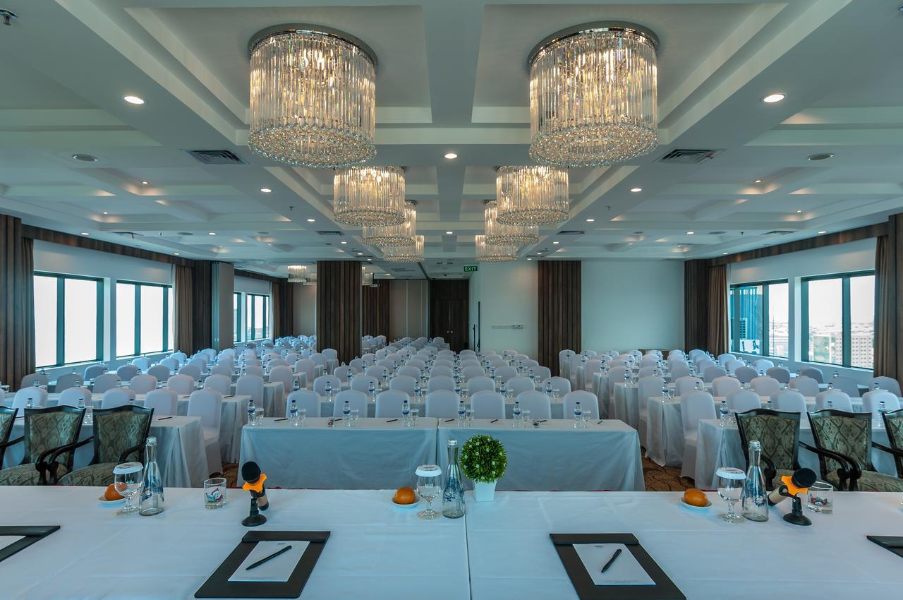 Arthama Hotels Макасар Экстерьер фото