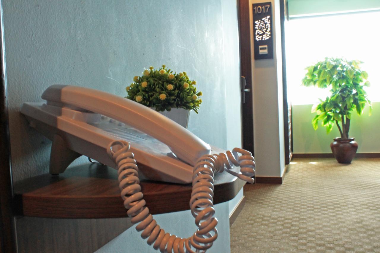 Arthama Hotels Макасар Экстерьер фото