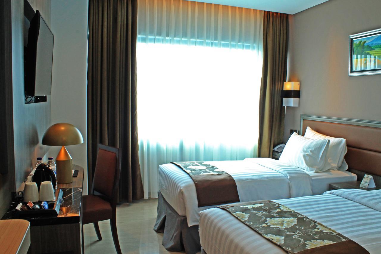 Arthama Hotels Макасар Экстерьер фото